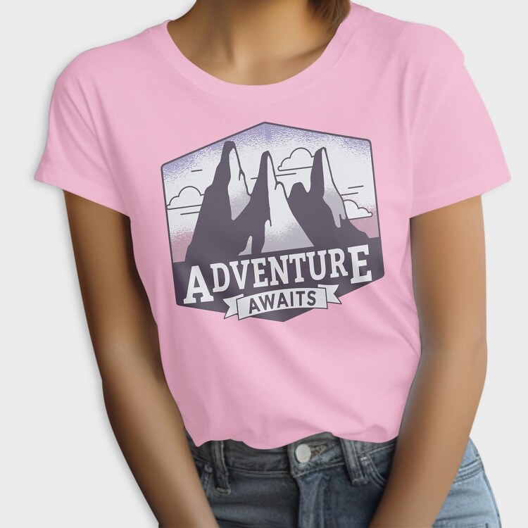 Adventure Awaits, Tricou Femei