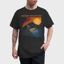 Hiking Mountain Sunset, Tricou Barbati (Unisex)