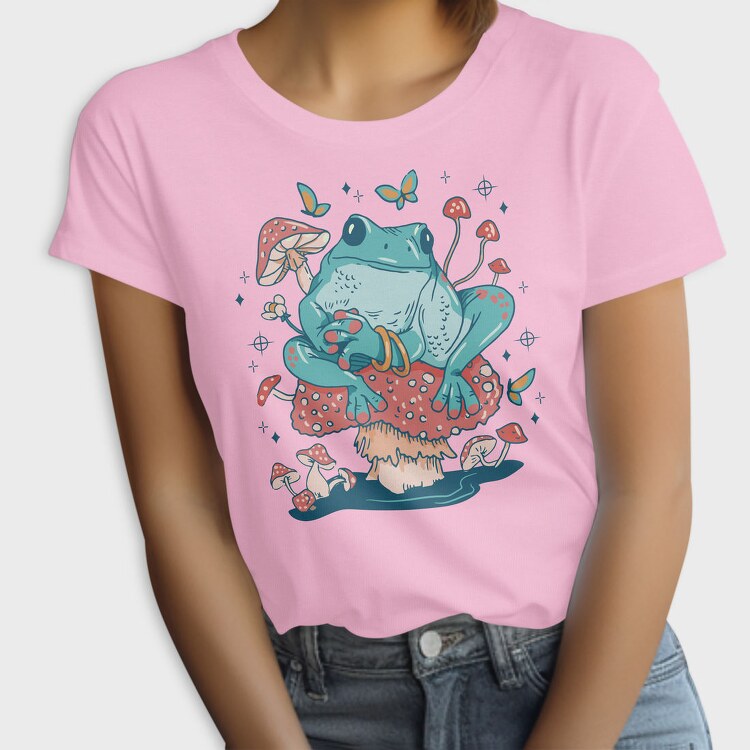 Frog In A Mushroom Cottagecore Pillow, Tricou Femei