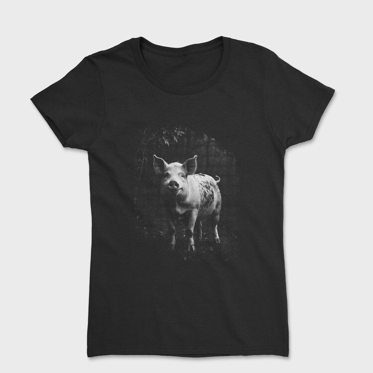 Realistic Pig in Nature, Tricou Femei